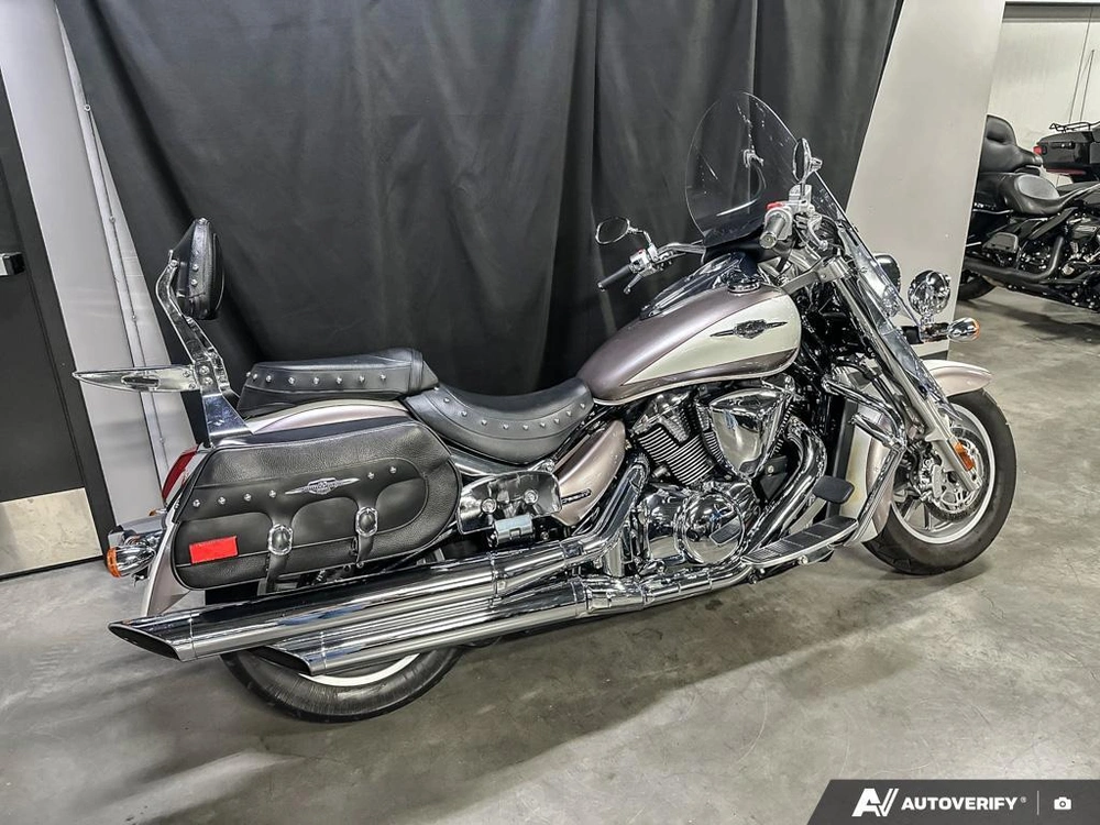 2009 Suzuki C109rt alt