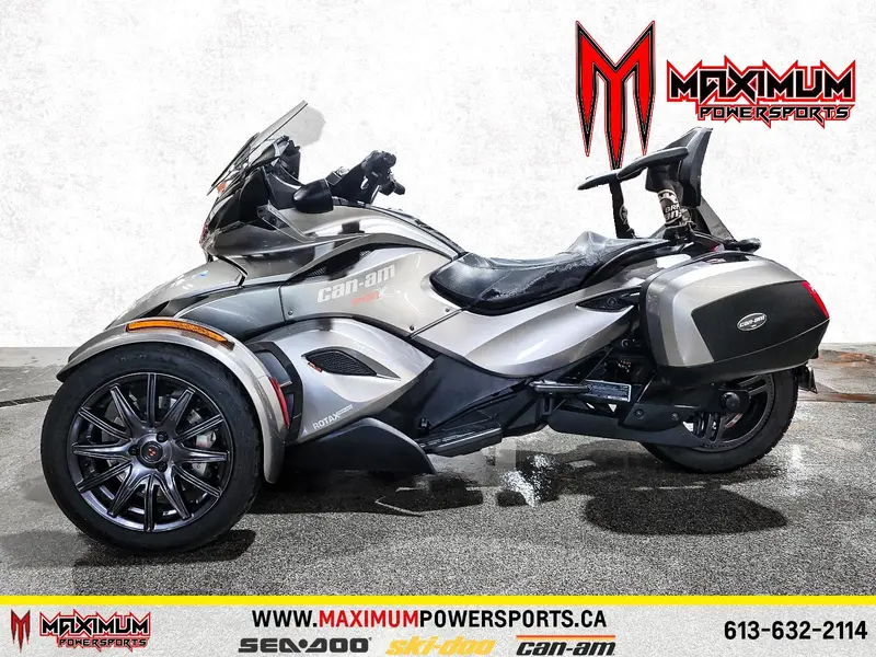 Can-Am SPYDER RTS 2012