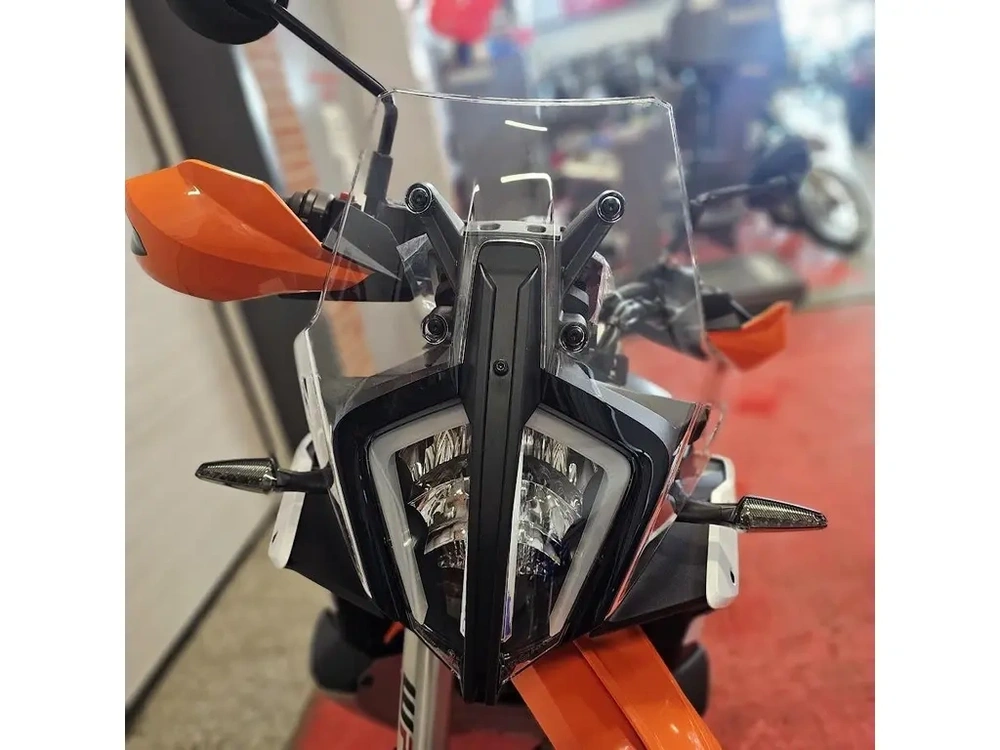 2026 Ktm Adventure 890 R alt