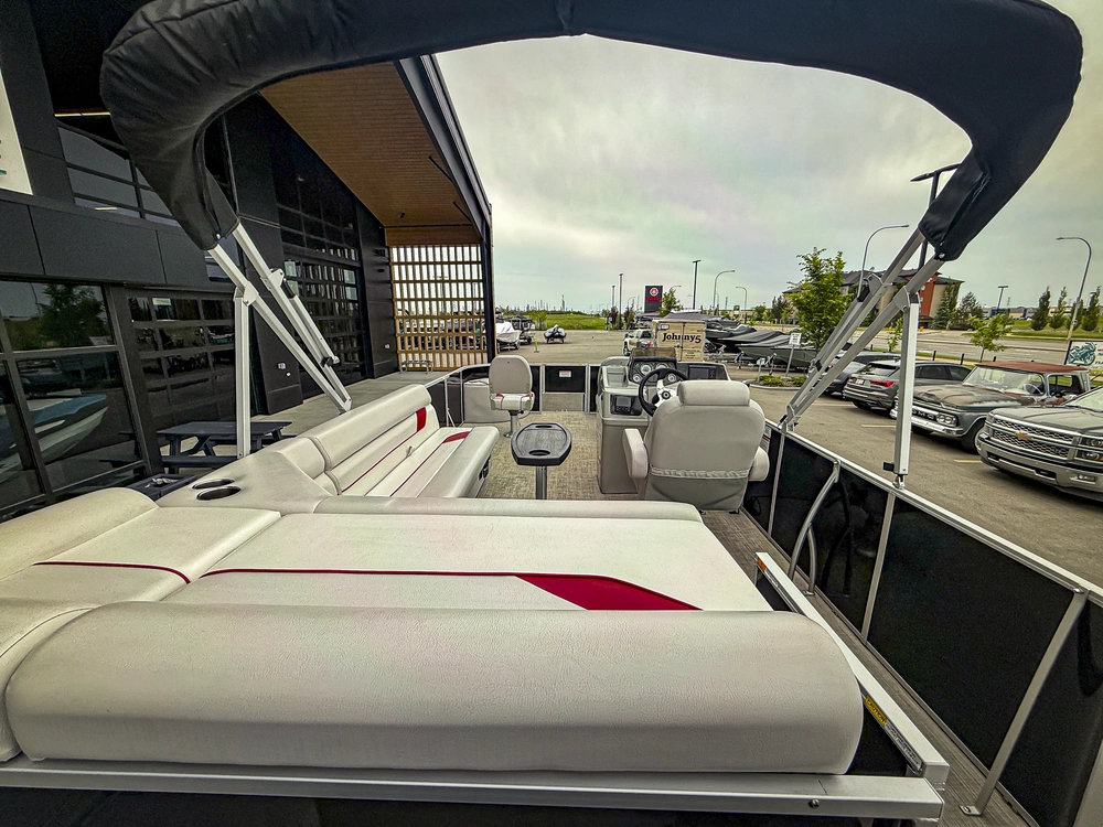 2024 Suncatcher Select 320fc Tritoon alt