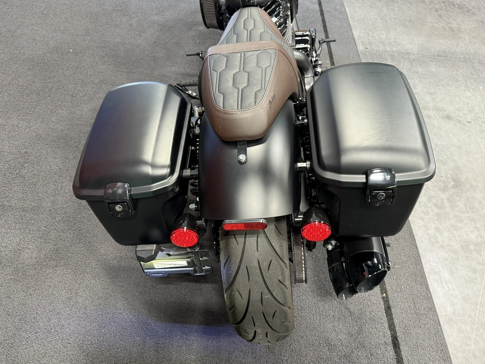 2025 Indian Motorcycle Sport Chief Rt alt