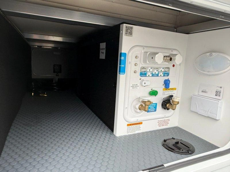 Brinkley Model I Ix20 2027 alt