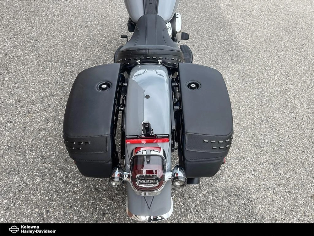 2026 Harley-davidson Flhc - Heritage Classic alt