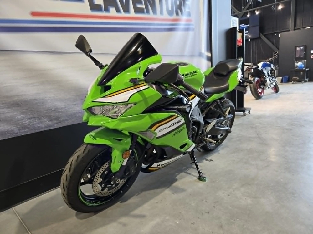 Kawasaki Zx4rr 2025 alt