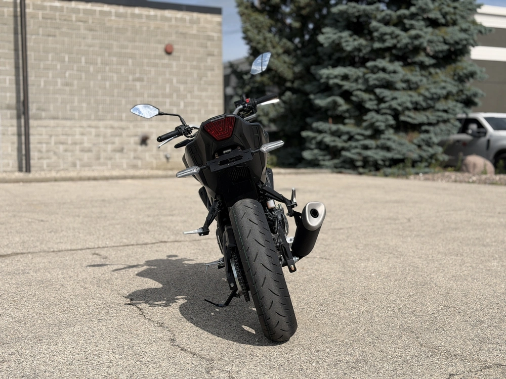 2026 Yamaha Mt-03 alt
