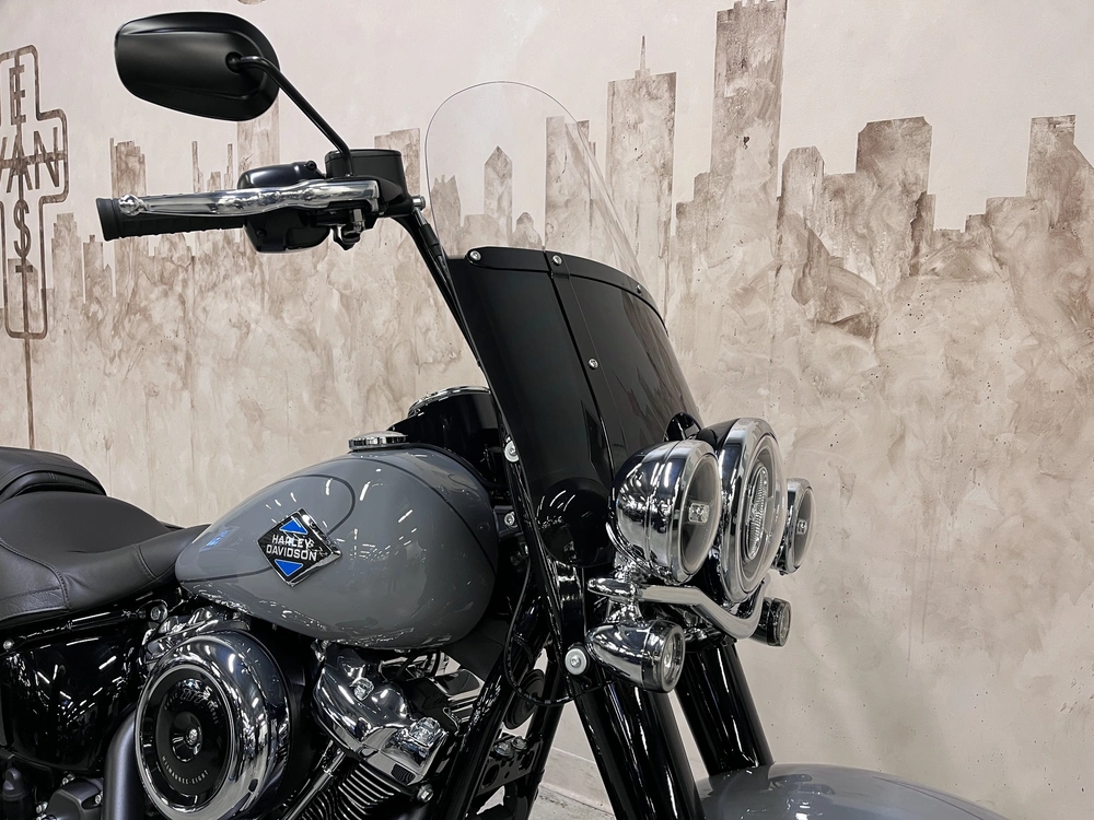 2026 Harley-davidson Flhc Heritage Classic alt