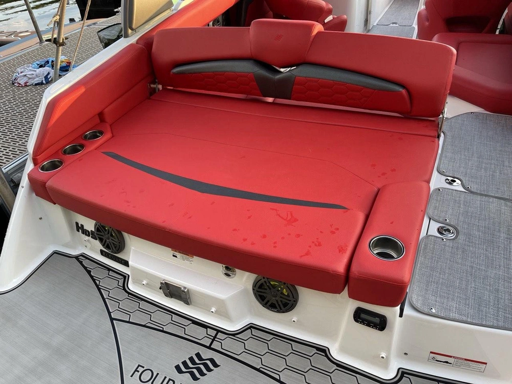 Four Winns Hd5 Surf Elevate 350hp 2022 alt