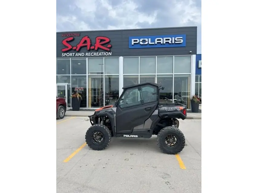 2018 Polaris GENERAL DELUXE 