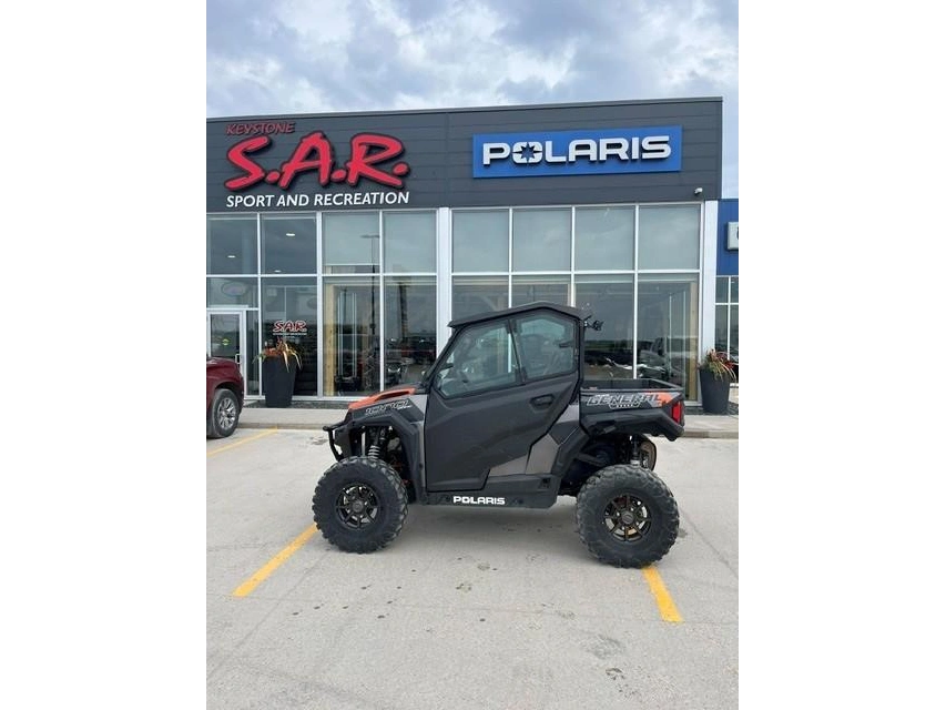 2018 Polaris General Deluxe