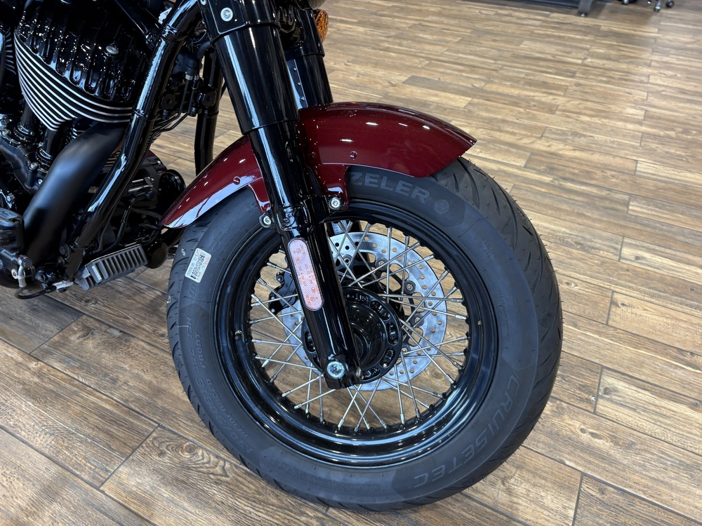 Indian Motorcycle Chief Bobber 2025 alt