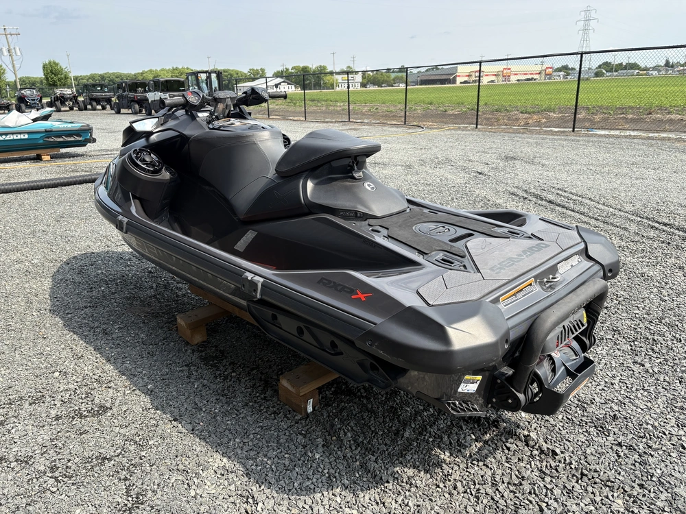 2023 Sea-doo Pwc Rxp X 300 Bk Ibr 23 alt
