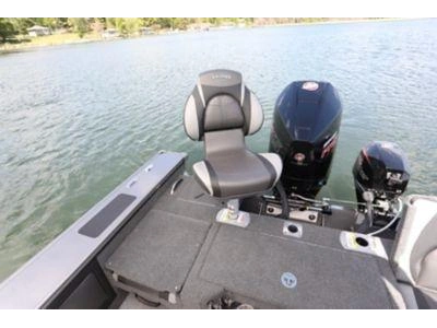 2026 Lund Boat Co 1875 Pro V Sport alt
