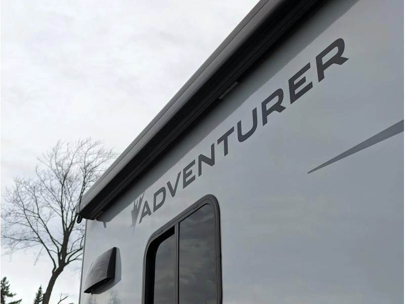 Adventurer Adventurer 910db 2023 alt