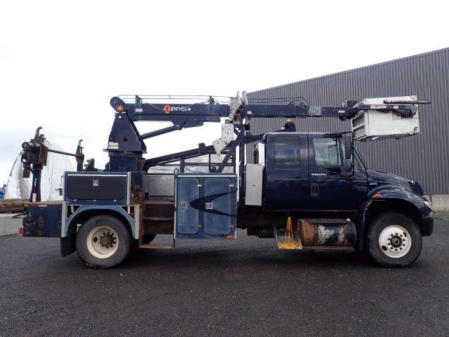 International 4400 2010
