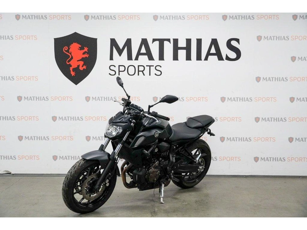 2019 Yamaha Mt-07 alt