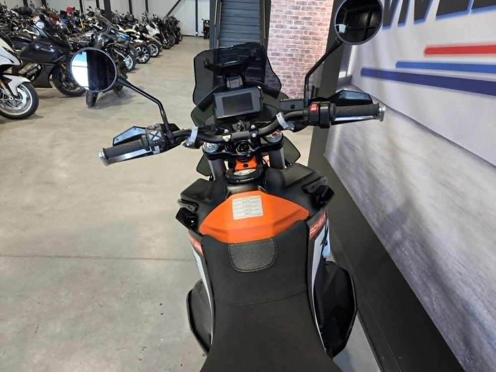 Ktm Adventure R 890 2021 alt