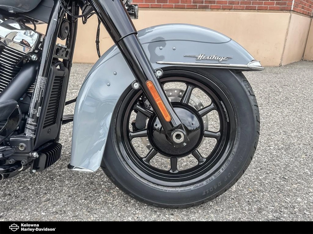 2026 Harley-davidson Flhc - Heritage Classic alt