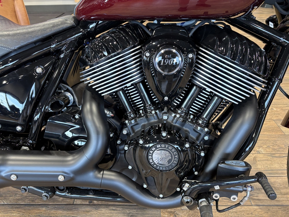Indian Motorcycle Chief Bobber 2025 alt