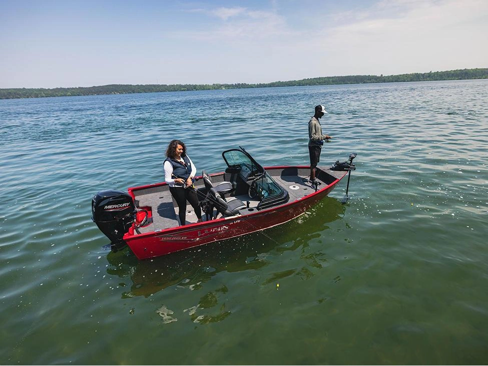 2025 Lund Boat Co 1650 Angler Tiller alt