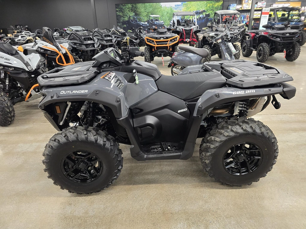 2026 Brp Outlander Dps 850 alt