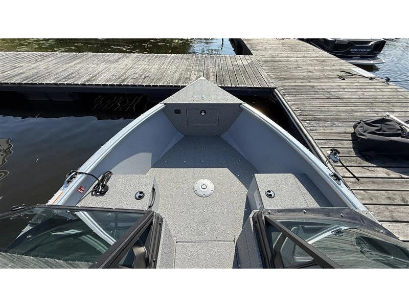 2025 Lund Boat Co 1875 Alaskan Sport alt