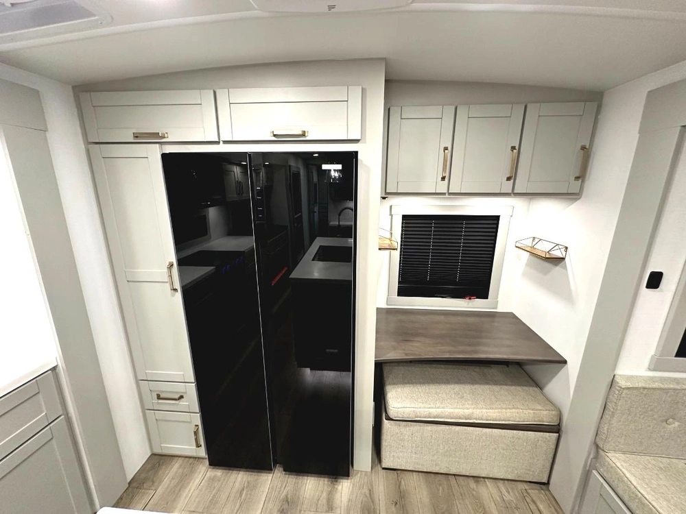 2024 Brinkley Rv Z-air 285 alt