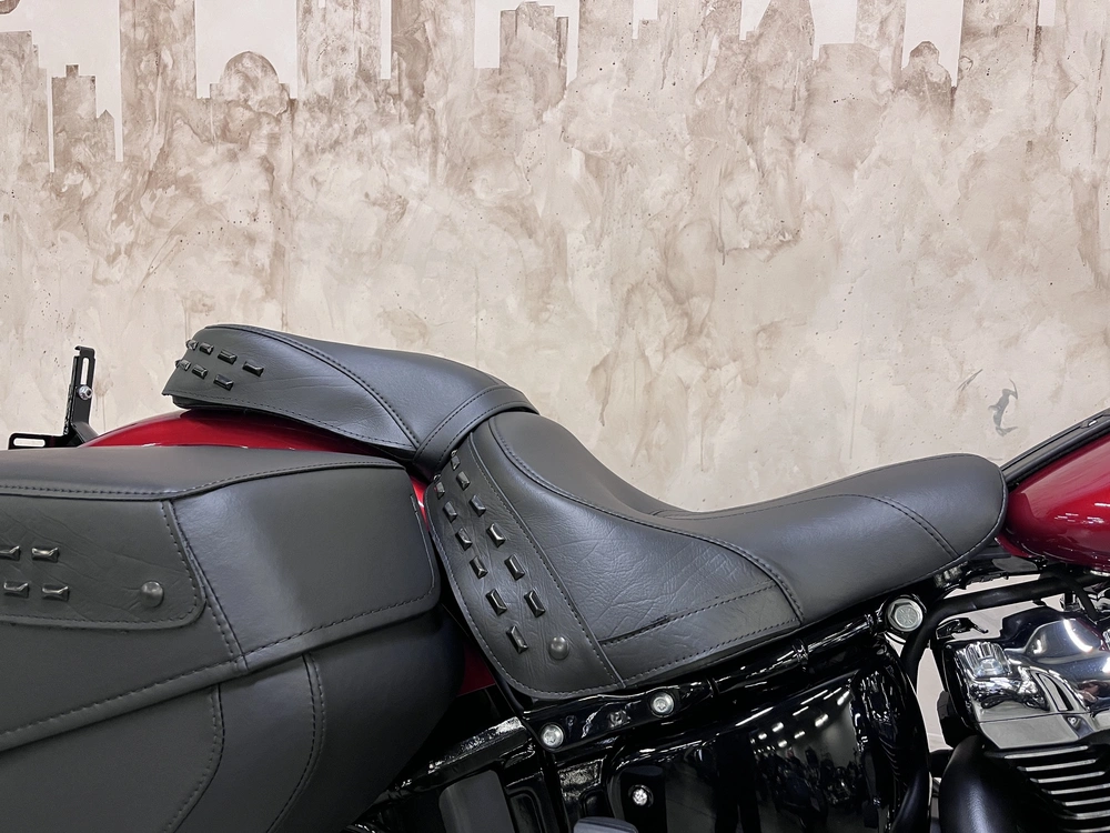 2026 Harley-davidson Flhc Heritage Classic alt