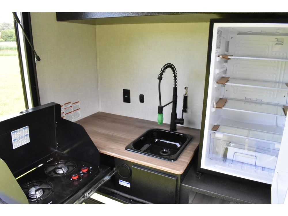 2025 Forest River Travel Trailer (ibex) 10rk Single Axle alt