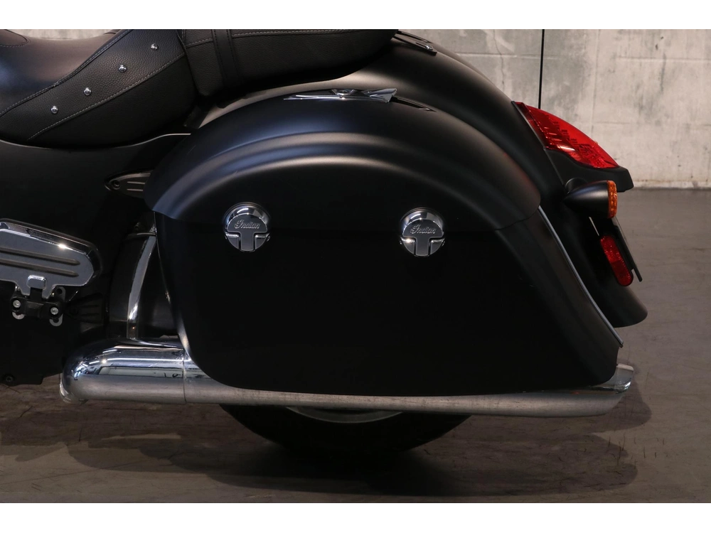 2017 Indian Motorcycle Chieftain Dark Horse alt
