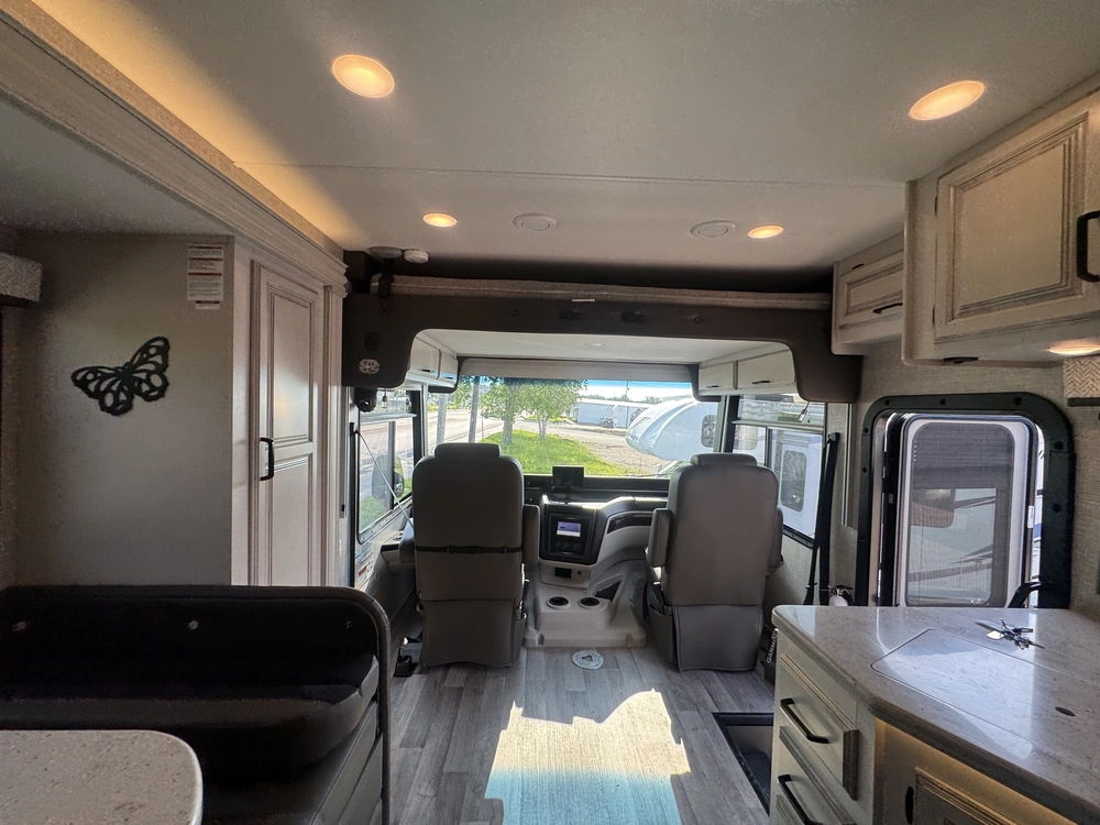 Jayco Precept 34b 2023 alt