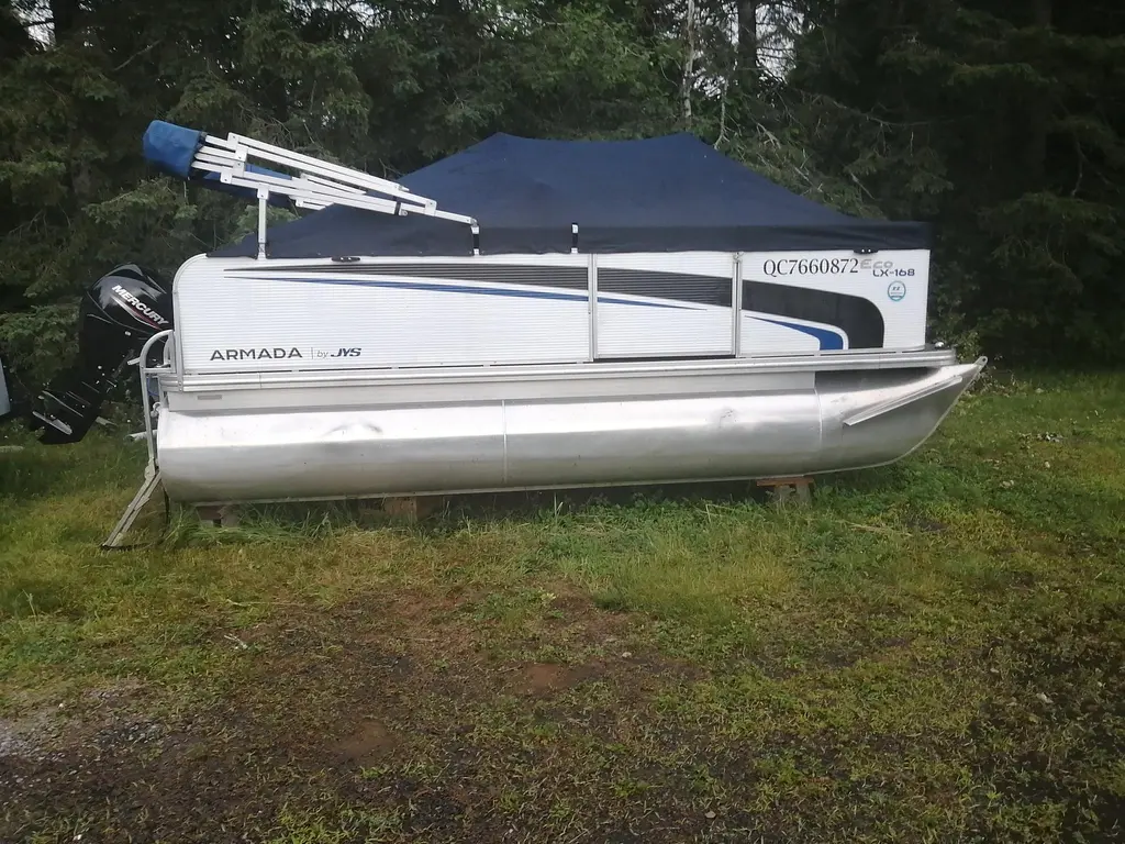 2021 Armada eco dlx 168 