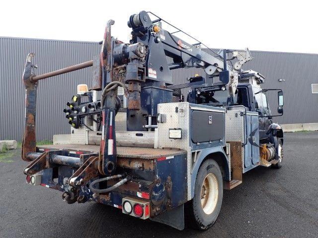 International 4400 2010