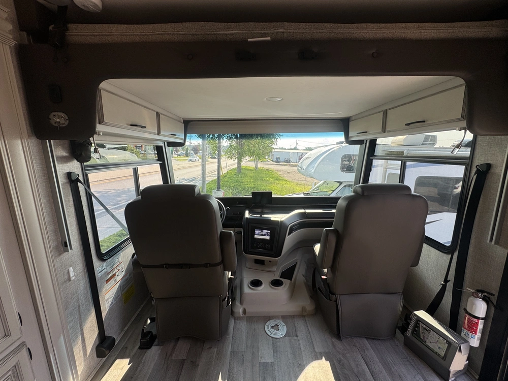 Jayco Precept 34b 2023 alt