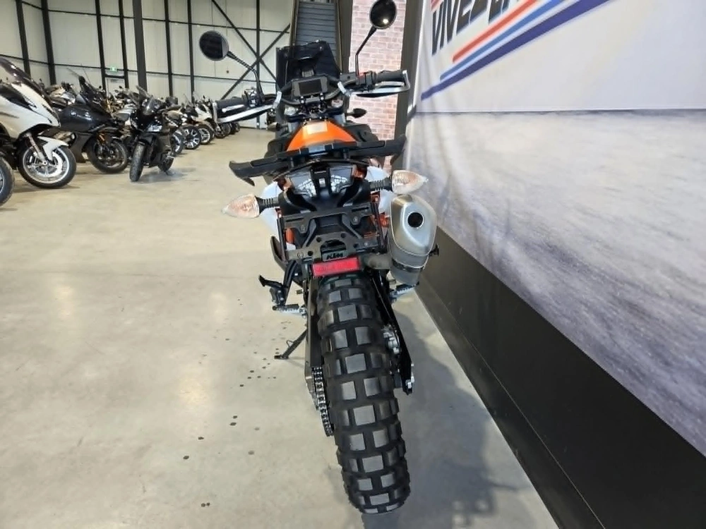 Ktm Adventure R 890 2021 alt