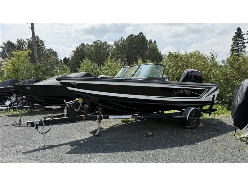 2026 Lund Boat Co 1875 Tyee Sport alt