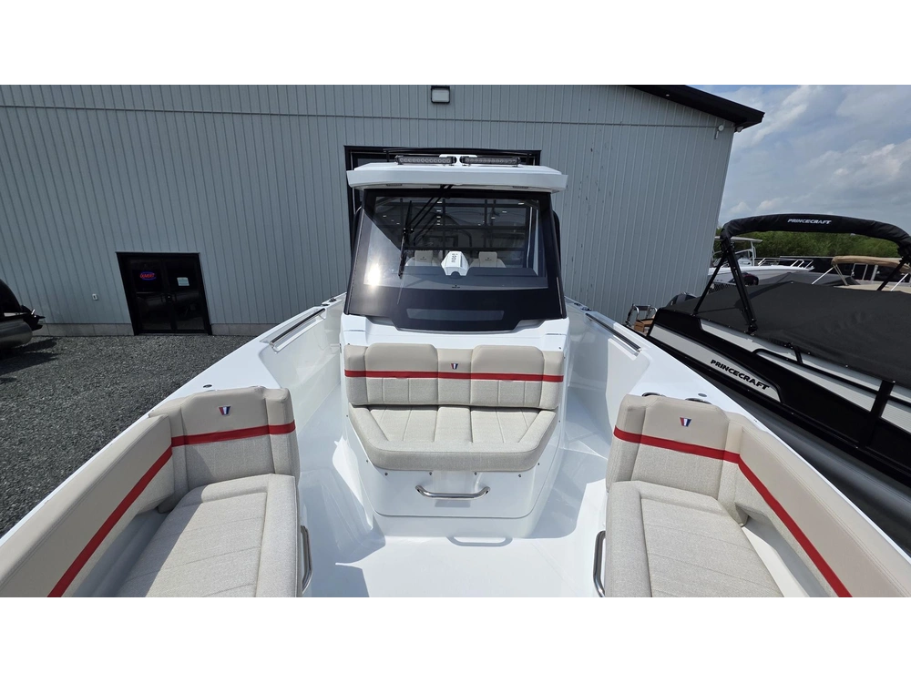 2026 Wellcraft 28 T-top alt