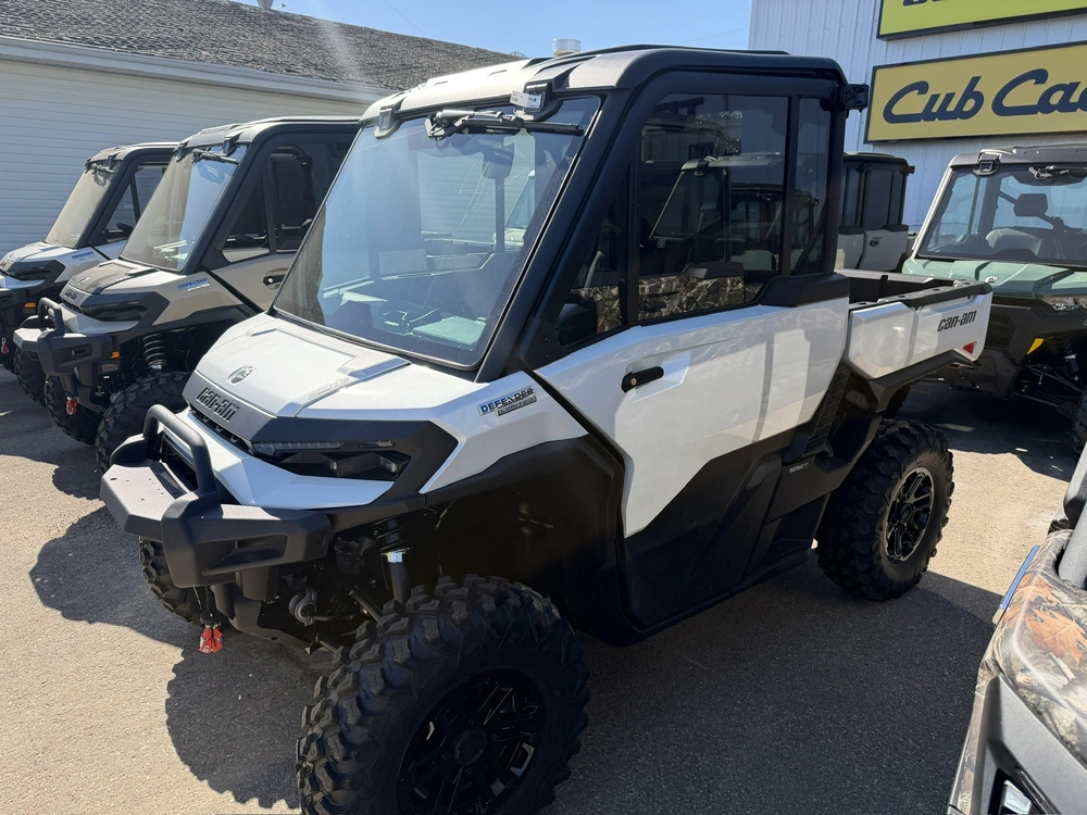 2026 Can-am 8jtd Defender Ltd 65 Hd11 Wh Hb 26 alt
