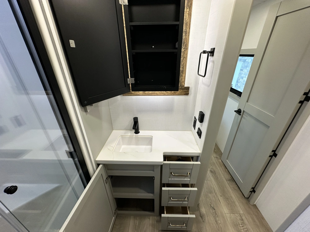 2024 Brinkley Rv Z-air 285 alt