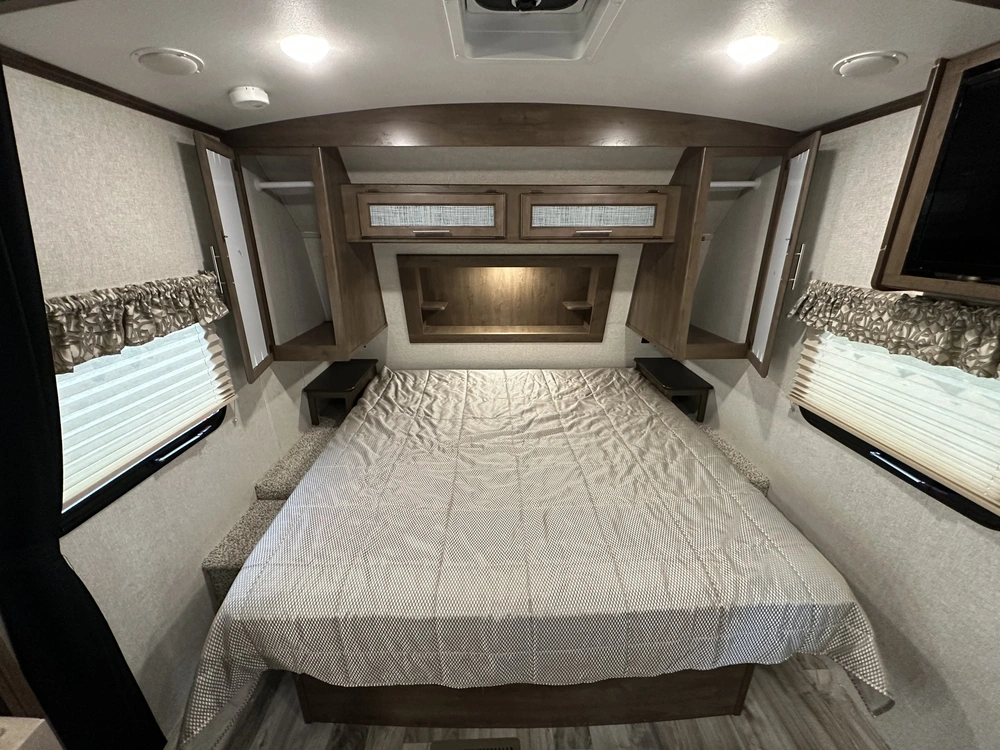 2018 Keystone Rv Cougar 22rbs alt