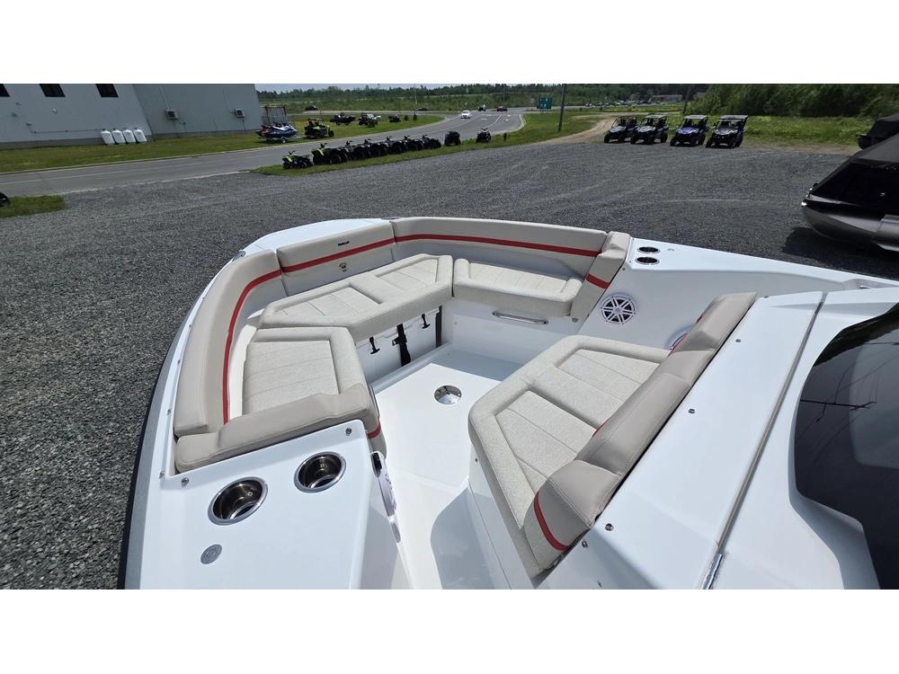 2026 Wellcraft 28 T-top alt