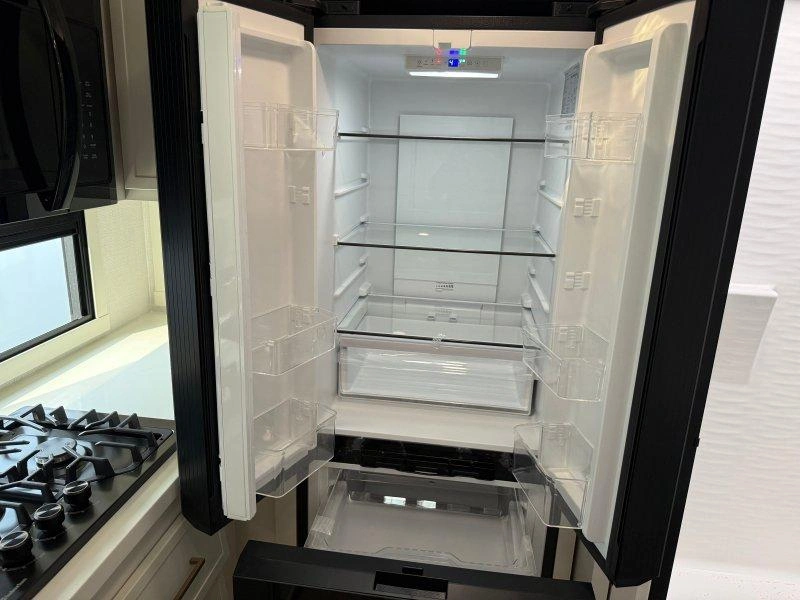 Brinkley Model I Ix20 2027 alt