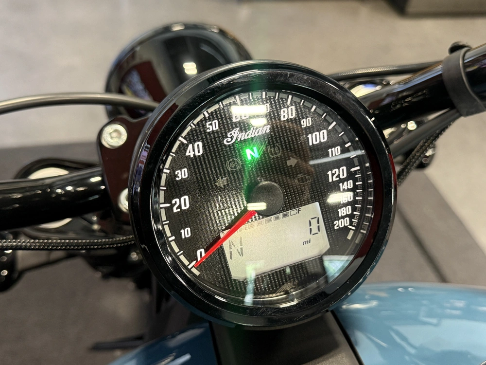 2026 Indian Motorcycle Scout Sixty Bobber Limited alt