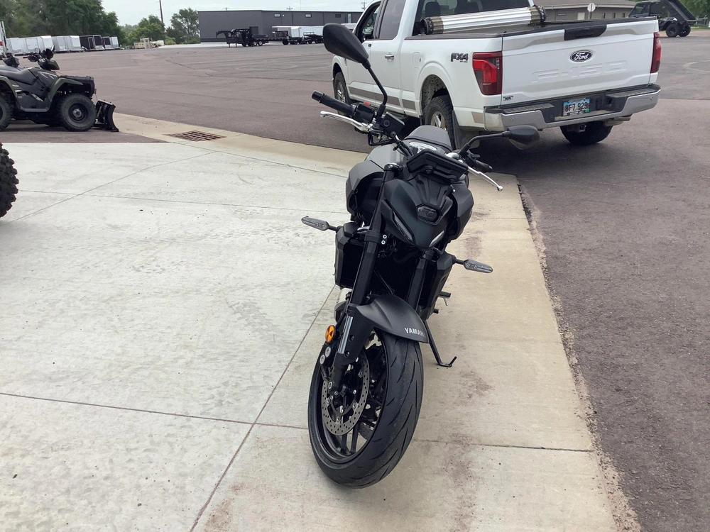 2026 Yamaha Mt07 alt