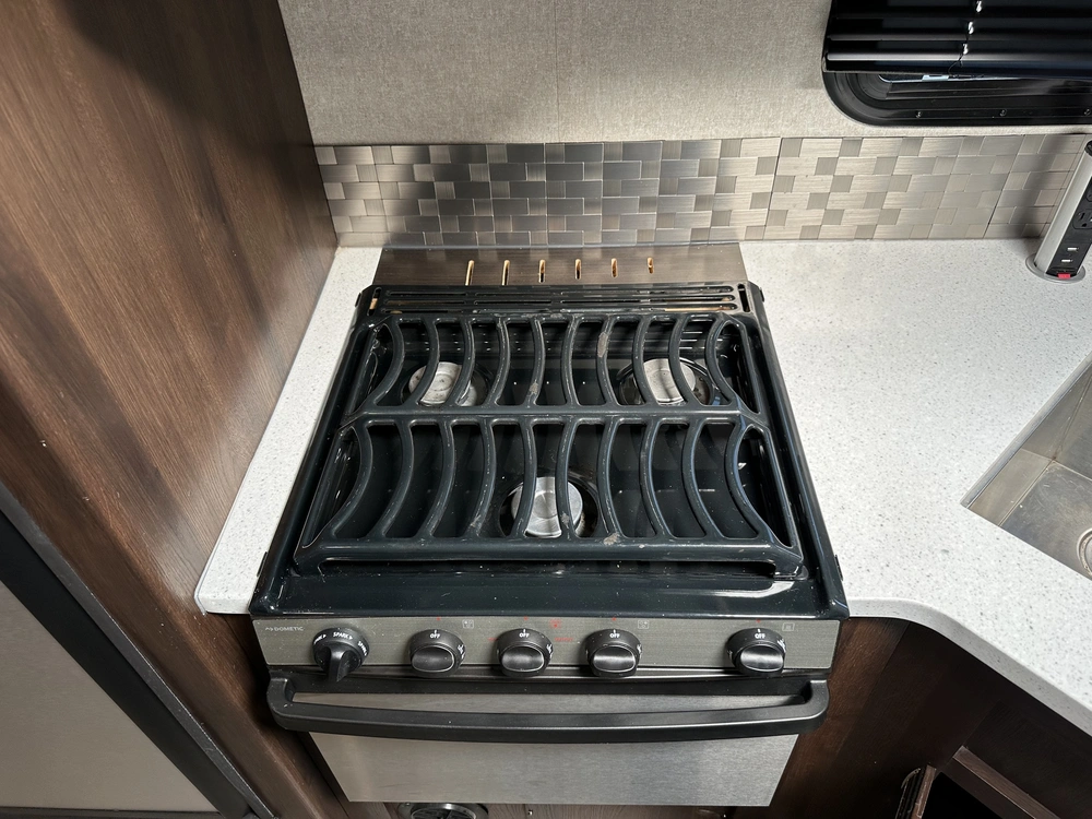 2019 Jayco White Hawk 32bhs alt
