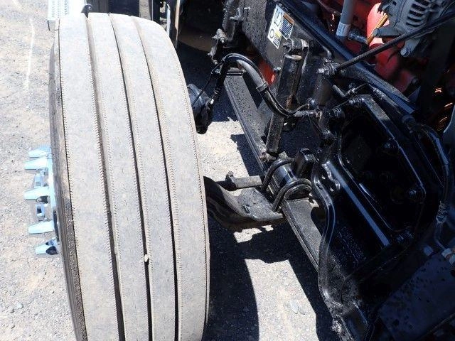 Peterbilt 389 2024