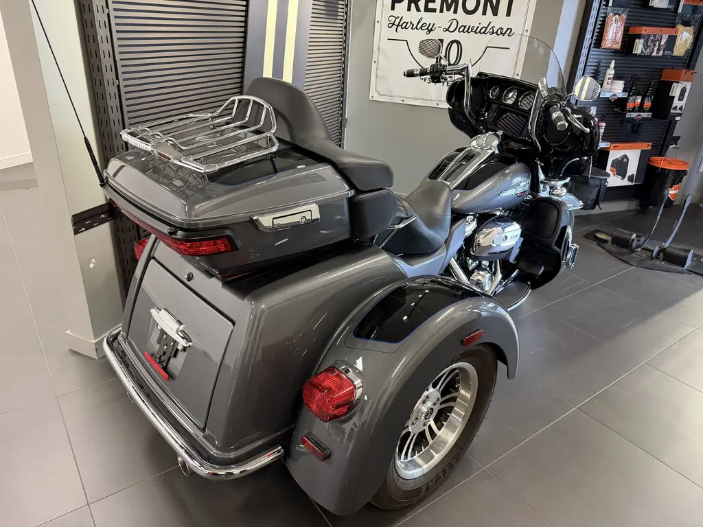 2022 Harley-Davidson FLHTCUTG Tri Glide UltraFLHTCUTG