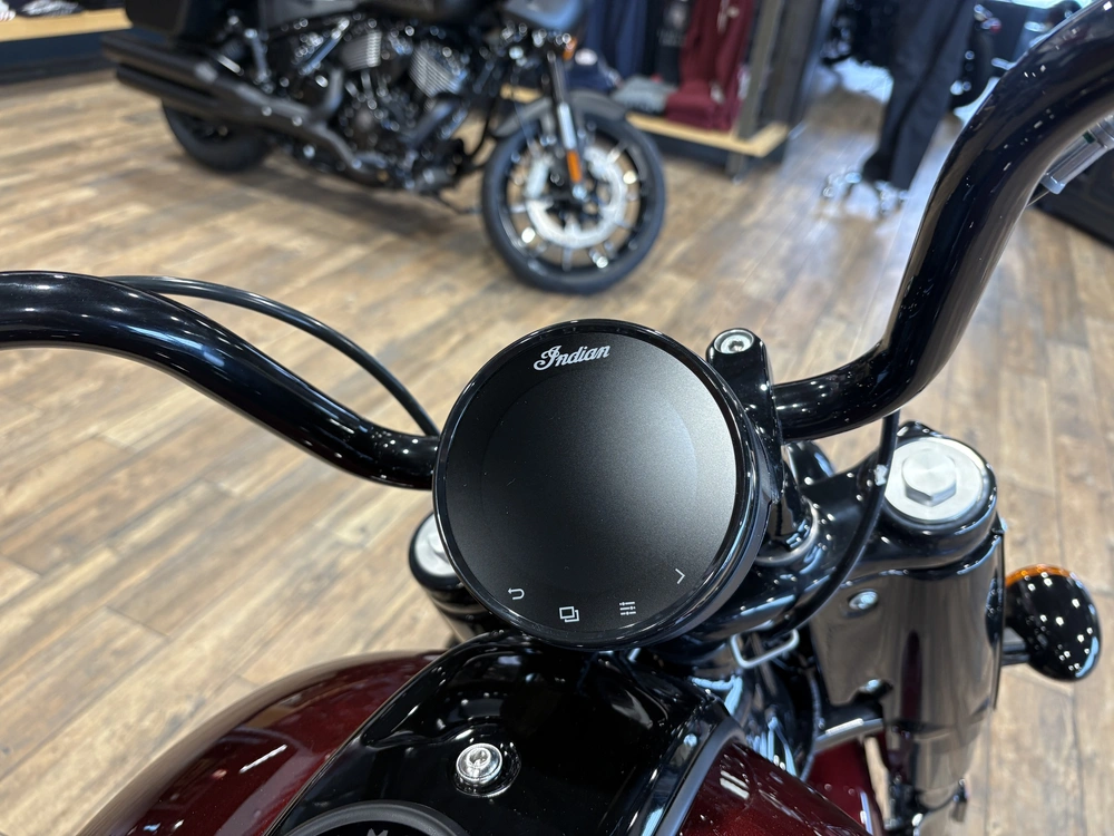 Indian Motorcycle Chief Bobber 2025 alt