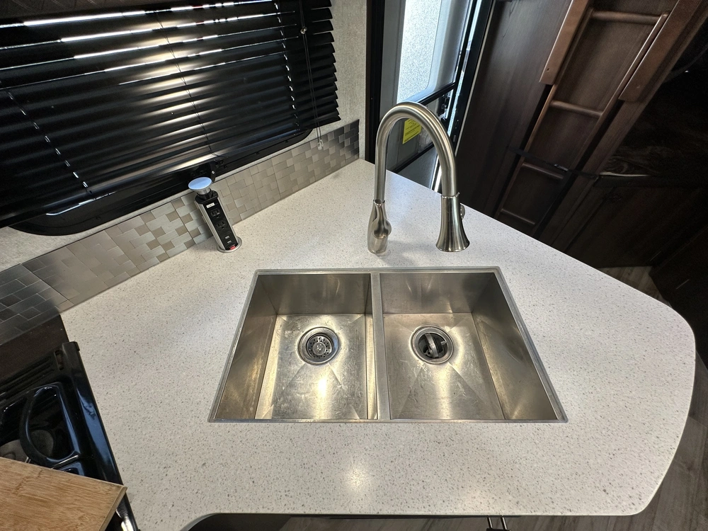 2019 Jayco White Hawk 32bhs alt