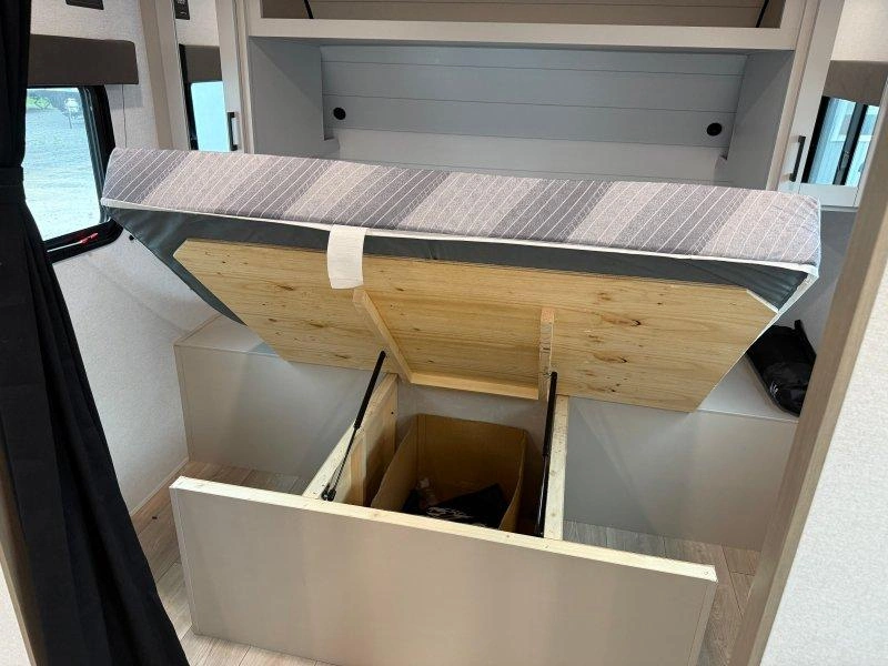 Jayco Jayflight 270bhs 2027 alt