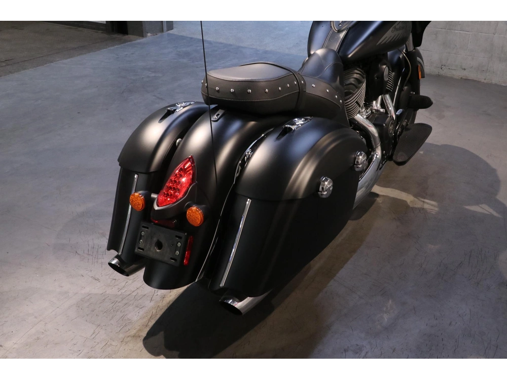 2017 Indian Motorcycle Chieftain Dark Horse alt